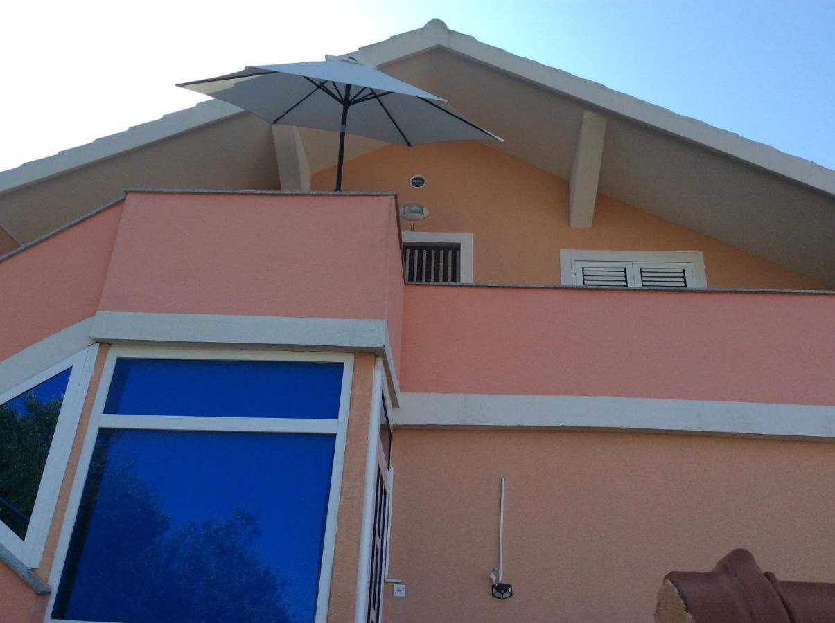Apartment Olive Jovici  Екстер'єр фото