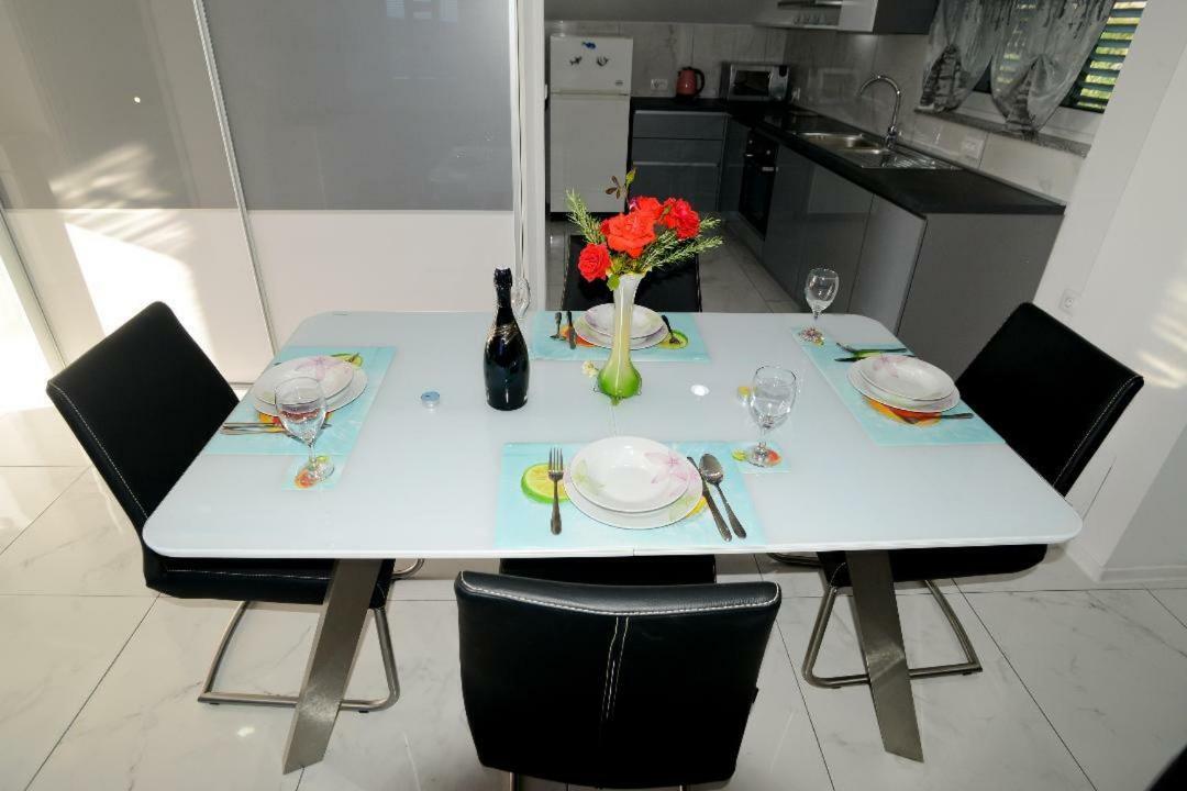 Apartment Olive Jovici  Екстер'єр фото